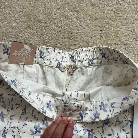 Jachs Girlfriend NWT Stretch Satin Chino Shorts Floral Women Size Large 1751946 - Picture 6 of 11